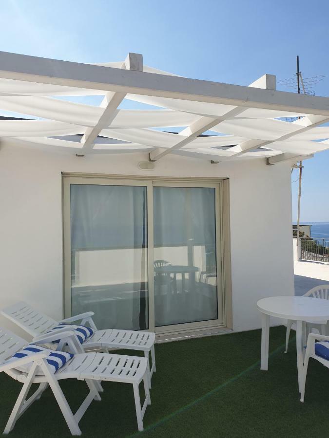 Terrazza Sul Mare The Lighthouse Paola