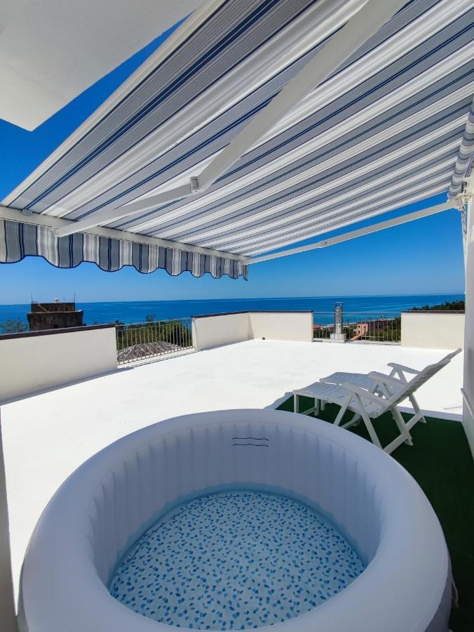 Apartamento Terrazza Sul Mare The Lighthouse *